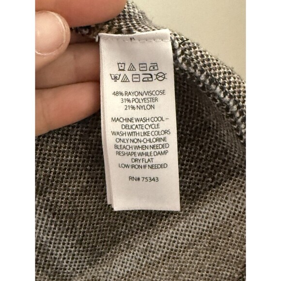 Cupcakes and Cashmere Womens M Plaid Jacket Shacket Black Brown preppy classic - Picture 3 of 6